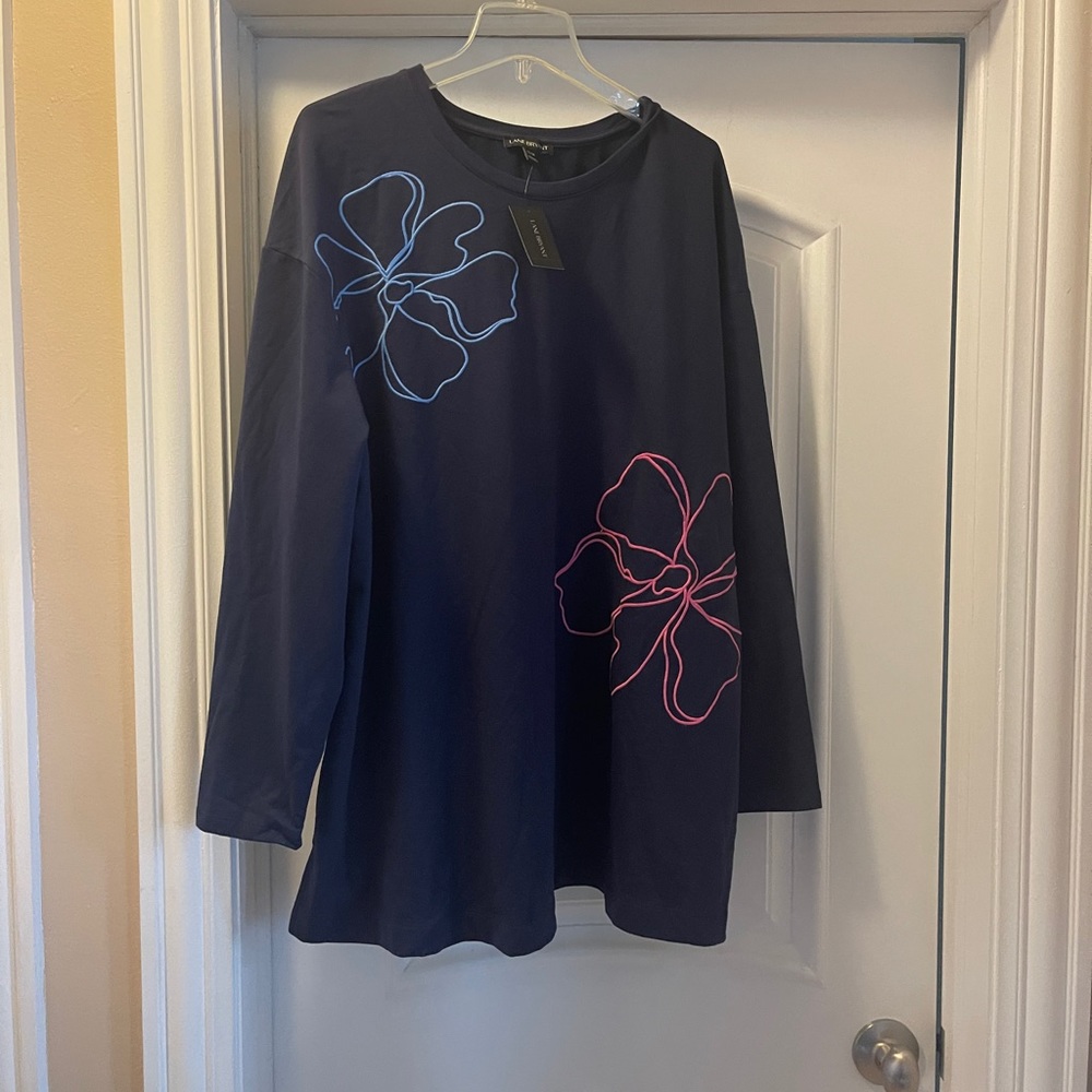 Lane Bryant blue top size 22-24 NWT